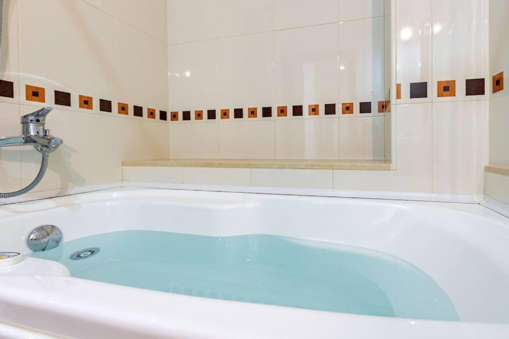 Jdcbi - Peaceful Lovely Apartment In City Center 세비야 외부 사진